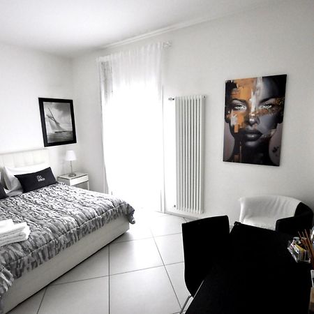 Gan Eden Bed and Breakfast San Benedetto Del Querceto Exteriör bild