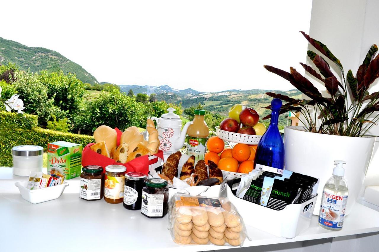 Gan Eden Bed and Breakfast San Benedetto Del Querceto Exteriör bild