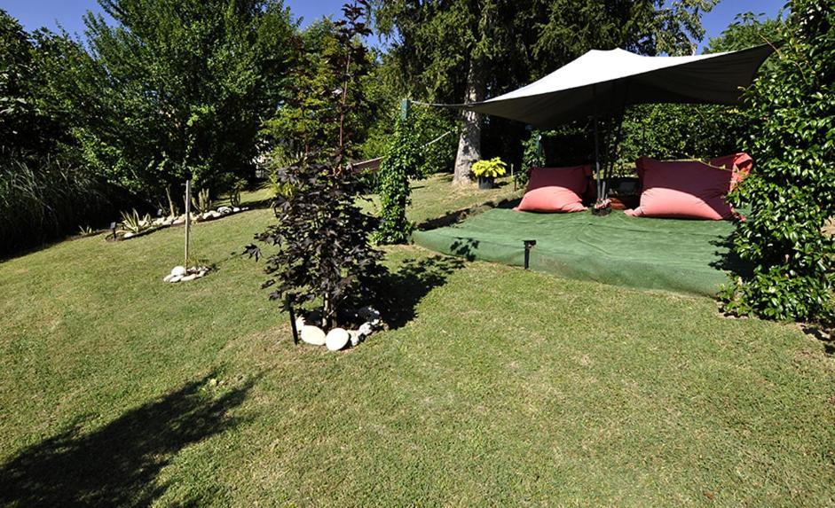 Gan Eden Bed and Breakfast San Benedetto Del Querceto Exteriör bild